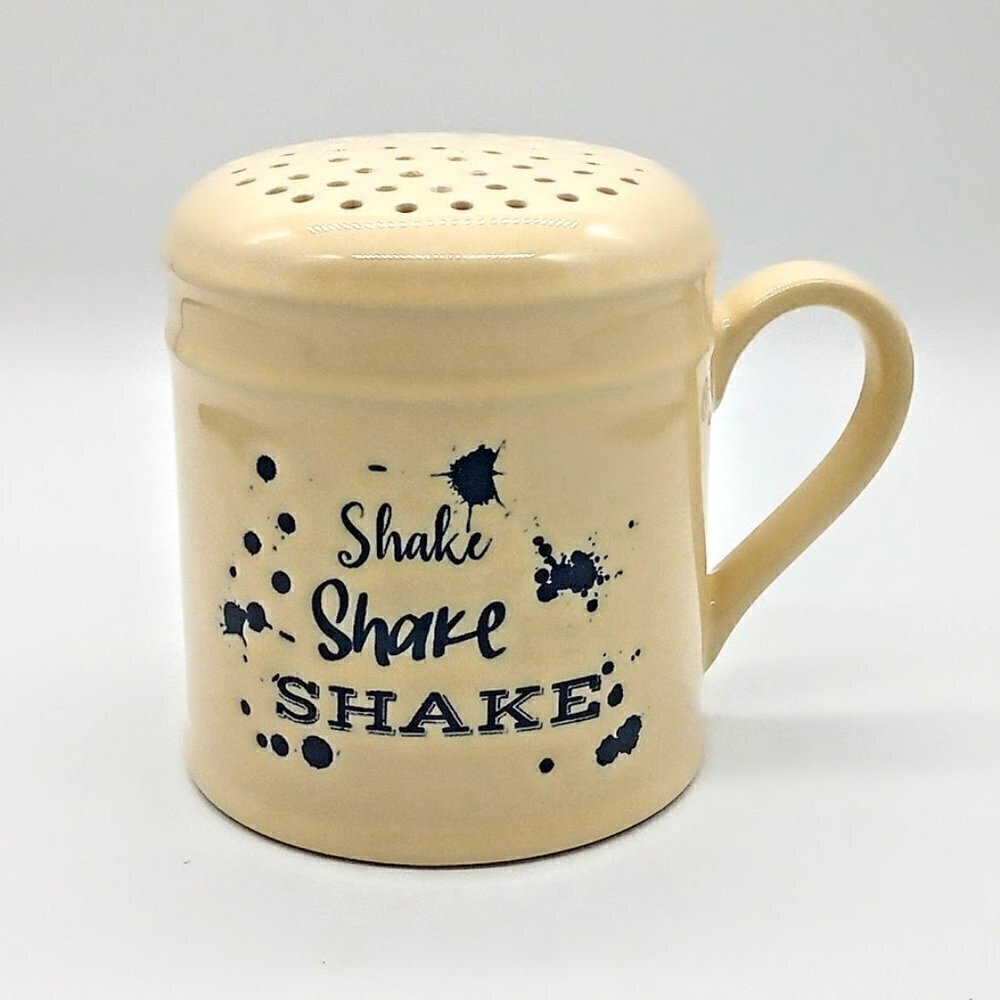 10 Strawberry Street Shake Shake Shake Ceramic Shaker